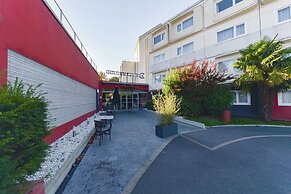 Golden Tulip Roissy Saint Witz