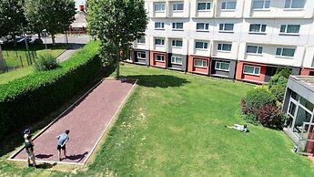 Golden Tulip Roissy Saint Witz