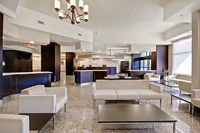 Holiday Inn & Suites Windsor Ambassador Bridge by IHG