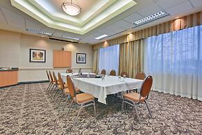 Holiday Inn & Suites Windsor Ambassador Bridge by IHG