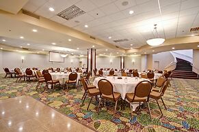 Holiday Inn & Suites Windsor Ambassador Bridge by IHG