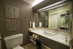 Cambridge Suites Hotel