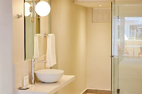 First Group Riviera Suites