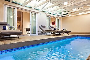 First Group Riviera Suites