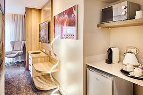 First Group Riviera Suites