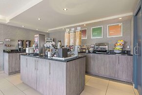Comfort Inn Levis
