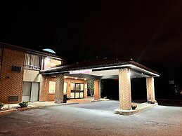 Econo Lodge Airport
