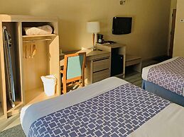 Econo Lodge Airport