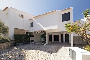 Vale do Lobo Resort