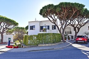 Vale do Lobo Resort
