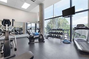 Best Western Plus Kelowna Hotel & Suites