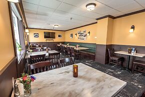 The Landing Hotel & Restaurant