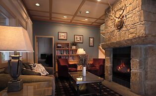 The Landing Hotel & Restaurant
