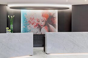 Renaissance®  Vienna Schönbrunn Hotel
