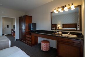 Oxford Suites Pismo Beach