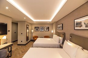 DoubleTree by Hilton London Victoria