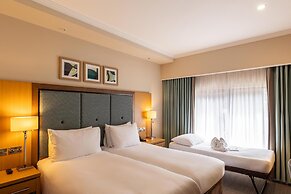 DoubleTree by Hilton London Victoria