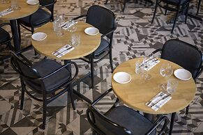 Holiday Inn Brussels Airport by IHG