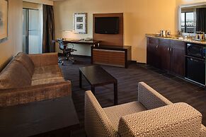Hilton Winnipeg Airport Suites