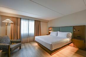 Hilton Winnipeg Airport Suites