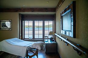 Ripplecove Hotel & Spa
