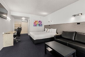Zebra Motel
