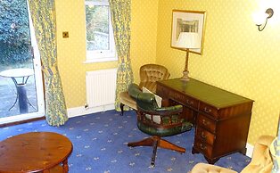Donington Manor Hotel