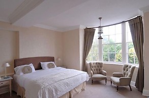 Donington Manor Hotel