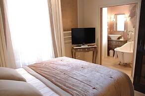 Hotel & Spa Le Grand Monarque, Best Western Premier Collection