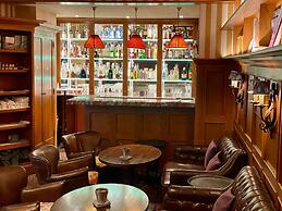 Hotel & Spa Le Grand Monarque, Best Western Premier Collection