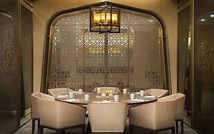 Radisson Blu Hotel & Resort, Al Ain