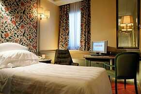 Hotel Capitol