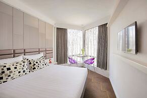 Stanford Hotel