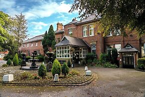 Macdonald Kilhey Court