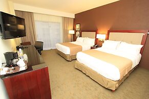 Holiday Inn Leon by IHG