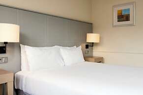Holiday Inn Edinburgh Zoo by IHG