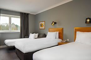 Holiday Inn Edinburgh Zoo by IHG