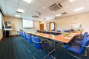 Holiday Inn Edinburgh Zoo by IHG
