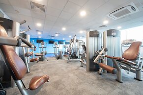 Holiday Inn Edinburgh Zoo by IHG