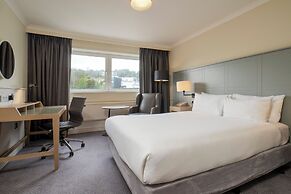 Holiday Inn Edinburgh Zoo by IHG