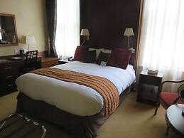 The Belmont Hotel