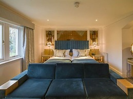 Homewood Hotel & Spa
