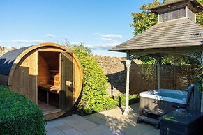 Homewood Hotel & Spa