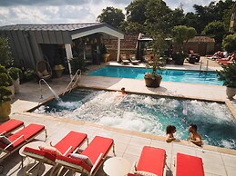 Homewood Hotel & Spa