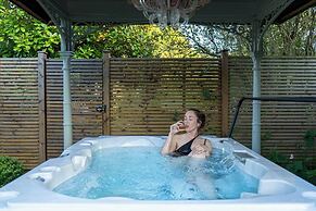Homewood Hotel & Spa