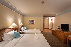 Montien Riverside Hotel Bangkok