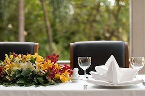 Montien Riverside Hotel Bangkok
