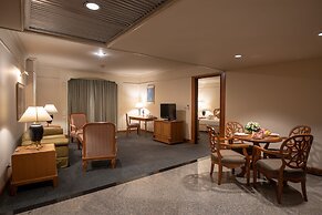 Montien Riverside Hotel Bangkok