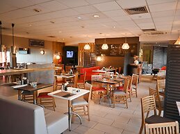 ibis Laval Le Relais d'Armor
