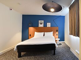 ibis Laval Le Relais d'Armor